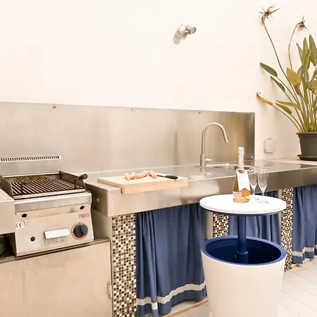 Modern & Terrace By The Beach, 3brd In Qawra - Happy * 세인트폴스베이